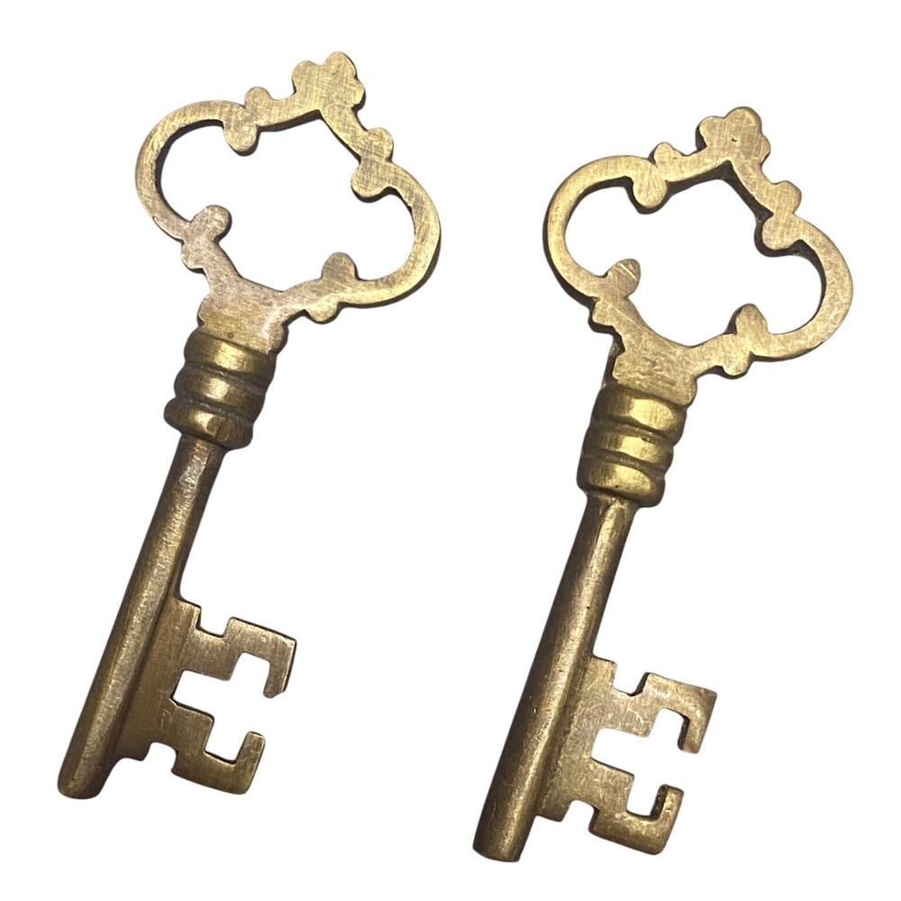 2 Brass Skeleton Keys 3" long - Picture 2 of 5